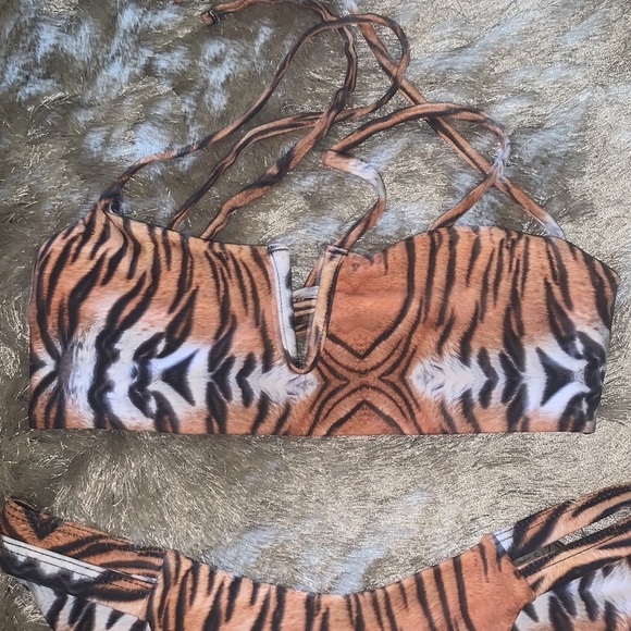 Zaful Animal print Bikini - Picture 2 of 4